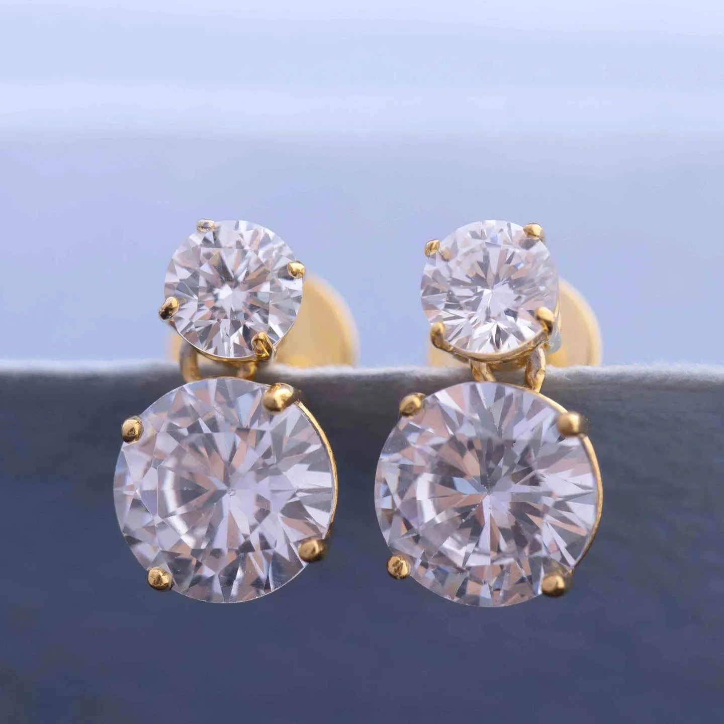 Solitaire 2.5CT Diamond Drop Earring